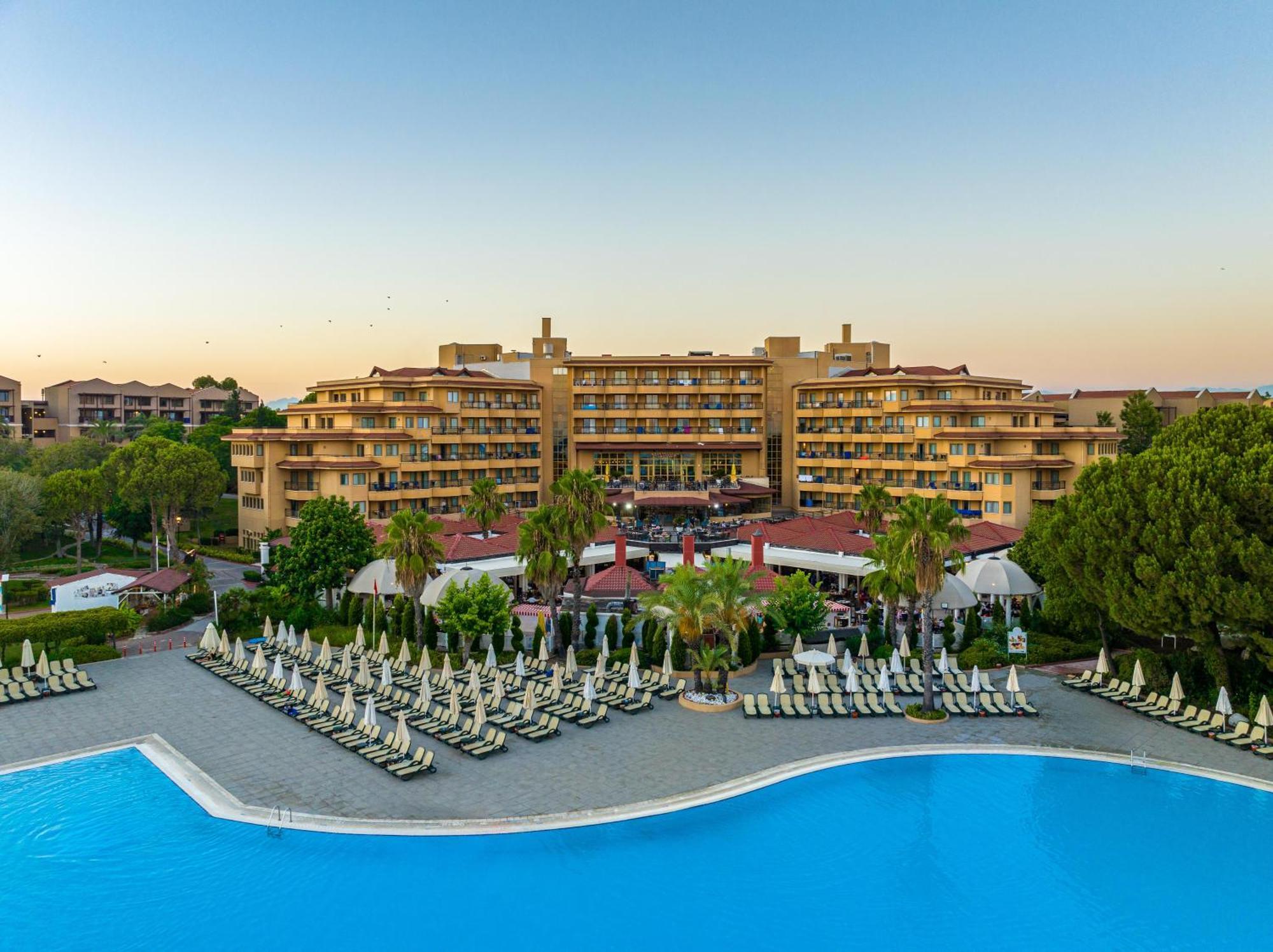 Asteria Family Resort Belek Antalia Esterno foto The hotel in 2016